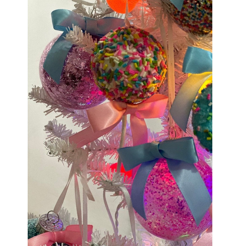 Kid's Build a Tree Kit DIY: Sugarplum Set (Christmas Tree)