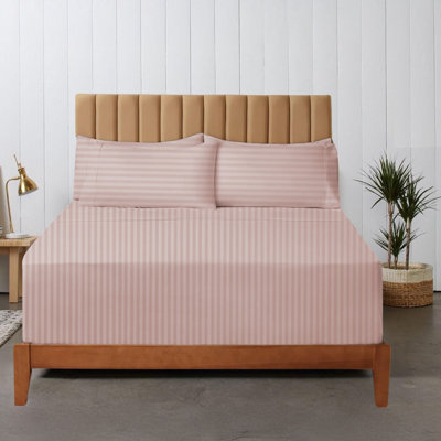 200 Thread Count Striped Microfiber Fitted Sheet