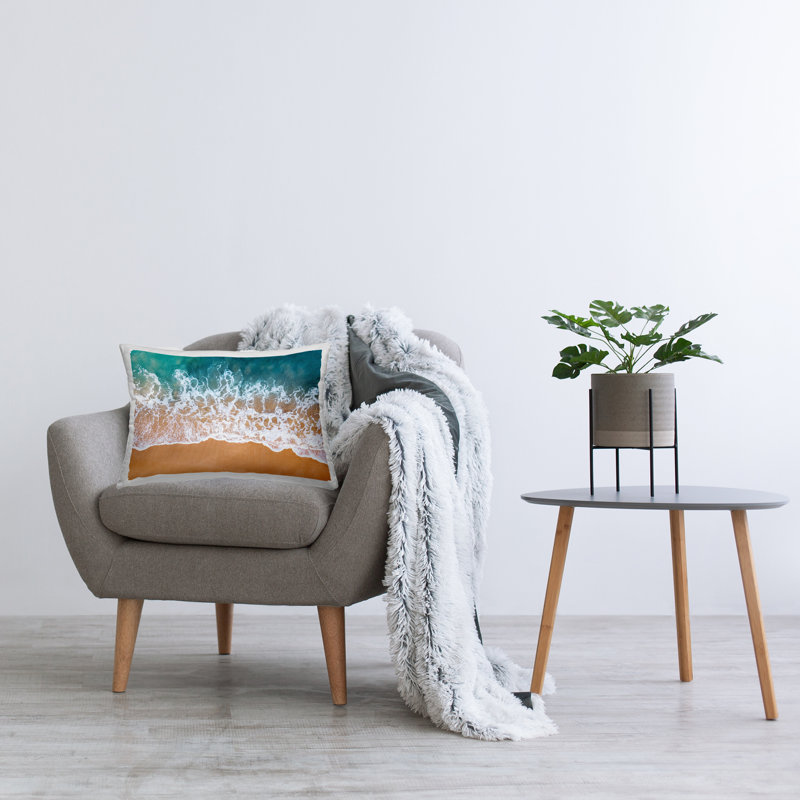 Coussin décoratif imprimé en mousse Aérien Beach par Nataly White