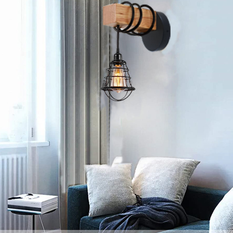 Hernandes Armed Sconce