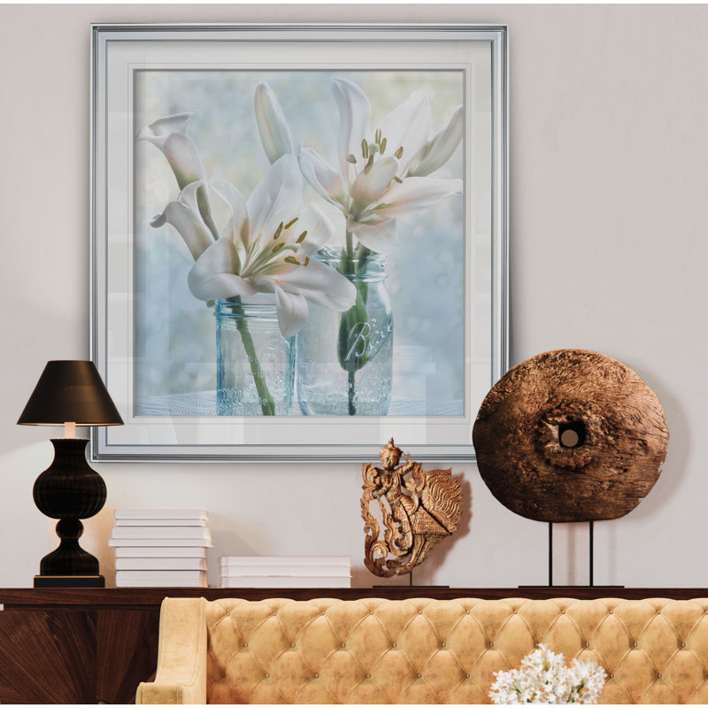 « ball mason lily i », peinture, H 16 po x l 16 po x P 2 po, Cadre argenté
