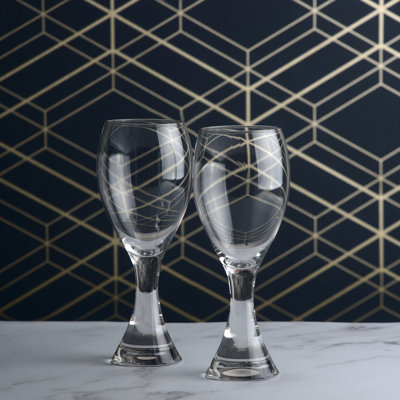 Manhattan Wine Glass Stemware Set