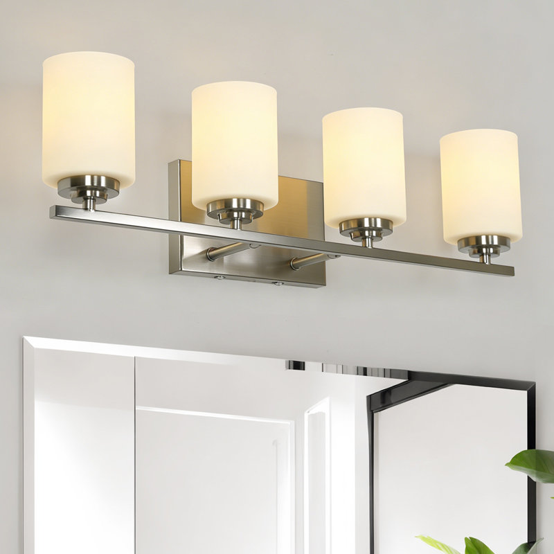 Applique murale linéaire à 4 lumières en nickel brossé, 79 cm (1 unité)