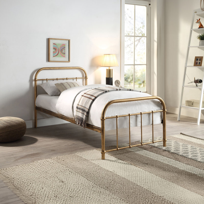 Metal Bed, Brass, Single (3')