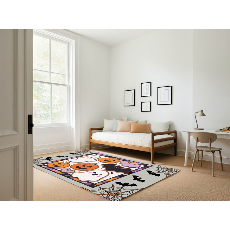 Tapis de vacances d'Halloween The Holiday Aisle®, Rectangle 5 pi x 7 pi