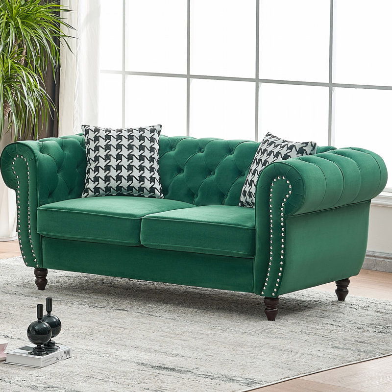 Fauteuil en velours 2 places de 65 po avec accoudoirs roulés, tête de clou et finition douce, idéal pour un espace de vie principal Canapé moderne avec accoudoirs roulés, capacité de 450