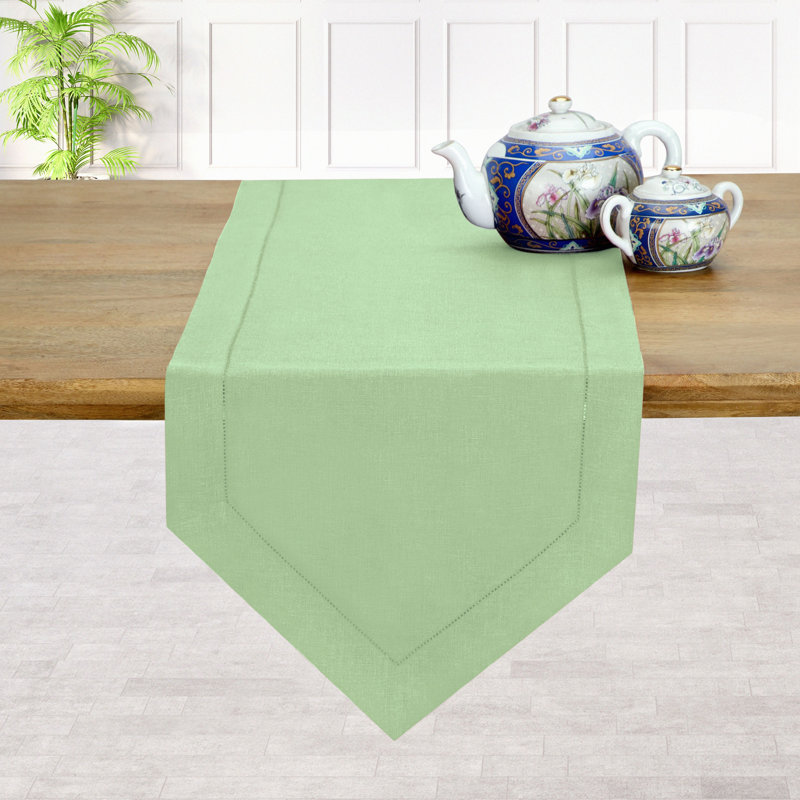 Chemin de table D'Moksha Homes, L 72 po x l 14 po, Vert sauge