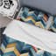 Ensemble de housse de couette Blue And Golden Geometric Chevron-465790339