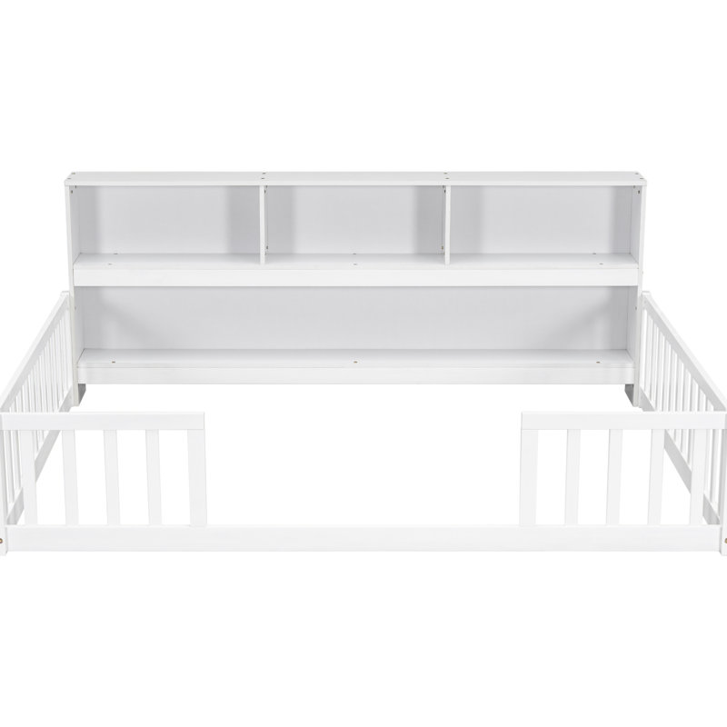 Lit blanc à plancher double avec bibliothèque et tablettes attachées, barrières de sécurité pour la chambre à coucher à l'intérieur et à l'extérieur, espace de sommeil écoénergétique
