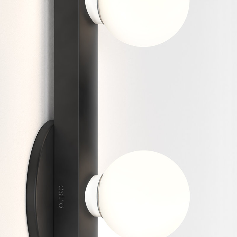 Cabaret 5 - Light Bath Bar