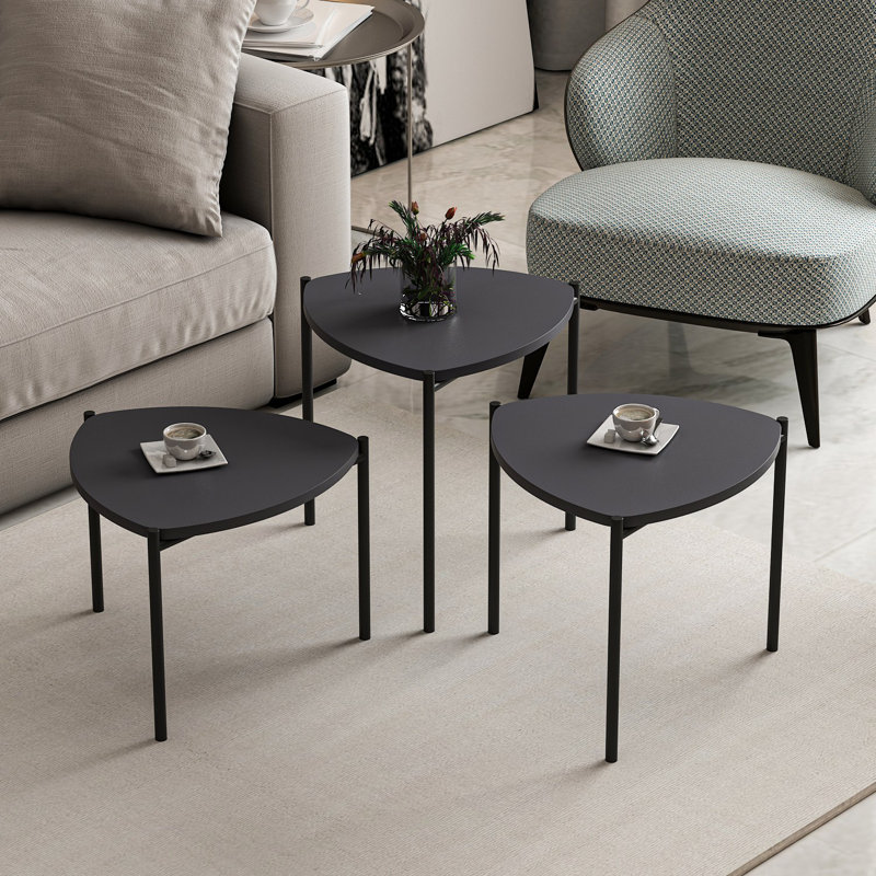 Ensemble de 3 tables gigognes modernes, couleur anthracite, 17,7 po x 17,7 po x 17,7 po | 100% panneau de particules enduit de mélamine, structure en métal, épaisseur: 0,7 pouce | Élégant et polyvalent pour les petits espaces, design durable et élégant