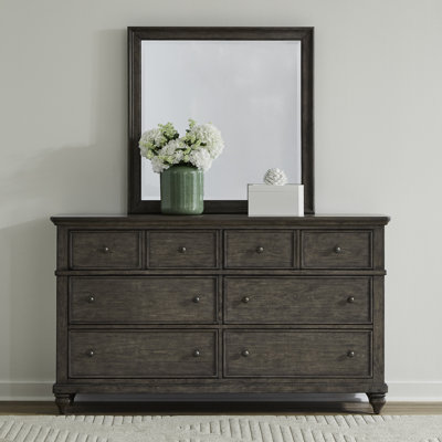 Yorktown Dresser & Mirror Bedroom Set