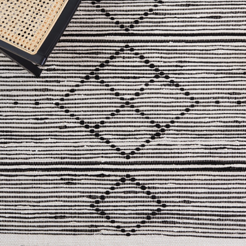 Striped Kilim Flat Weave Cotton Geometric Rug, Rectangle 5' x 8'