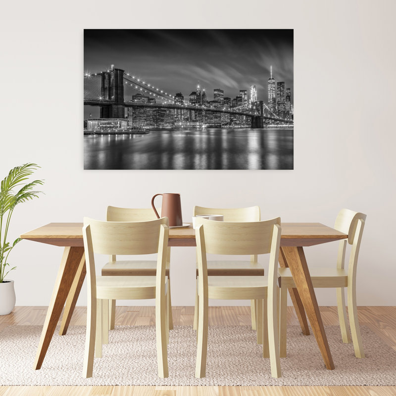 Affiche murale représentant le pont de Brooklyn la nuit, une architecture abstraite moderne et une vue nocturne du pont.