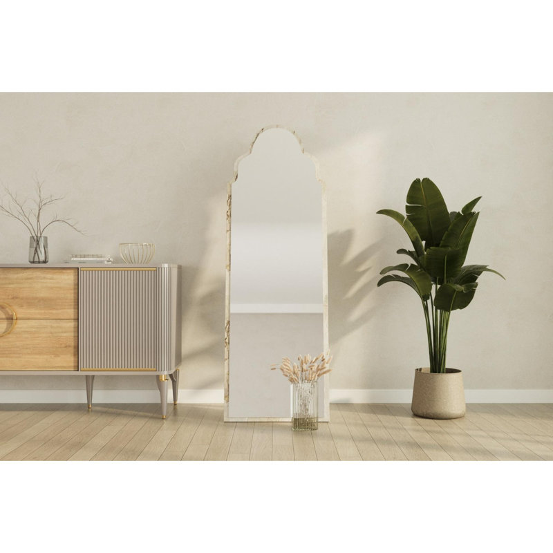 Élégant miroir mural 19,7 po x 63,0 po x 0,9 po | 100% panneau de fibres à densité moyenne avec finition écologique Flotale-E, couleur éphèse et marbre | Design traditionnel, parfait pour le salon, la chambre à coucher ou le vestibule