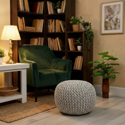 Round Knitted Pouf – Chunky Knit Ottoman & Floor Cushion