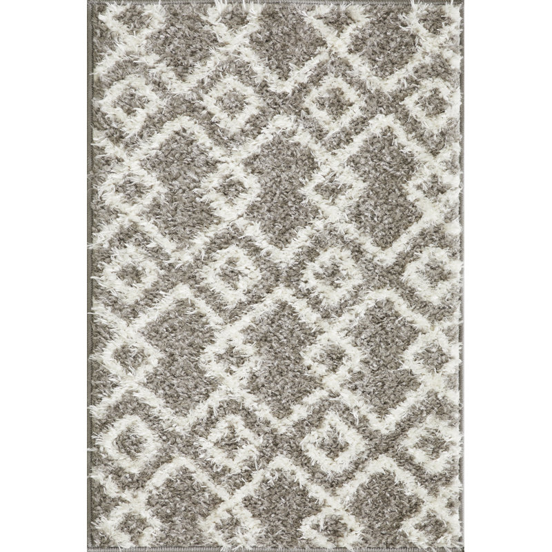Huong Performance Geometric Indoor Rug, Rectangle 2' x 3'