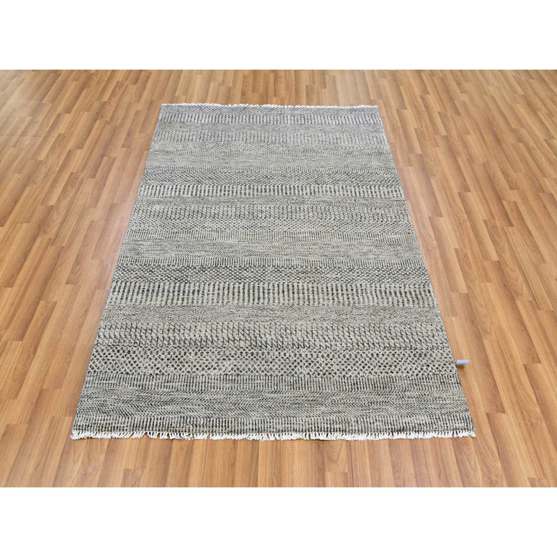 Tapis nouvel âge rectangulaire unique 4 pi 2 po x 6 pi 1 po Pocklington