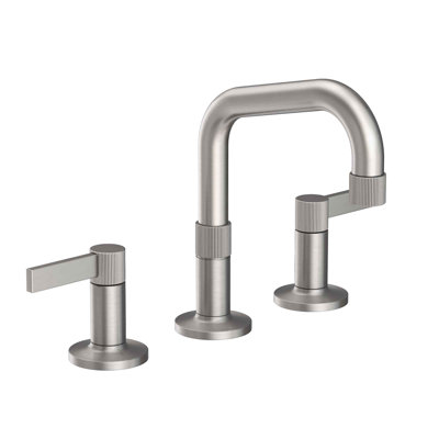 Pardees Widespread Bathroom Faucet with Drain Assembly