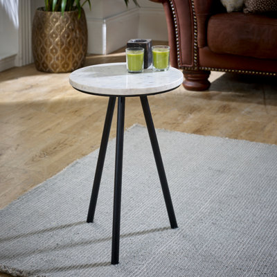 Kuske End Table