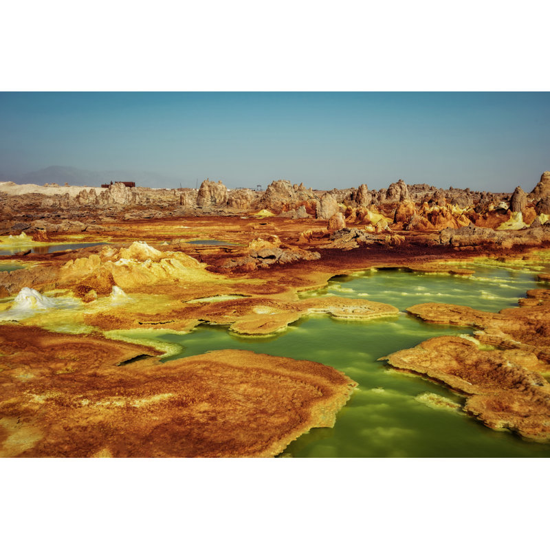 Hottest Place on Earth - Photographie sur toile tendue, H 32 po x l 48 po