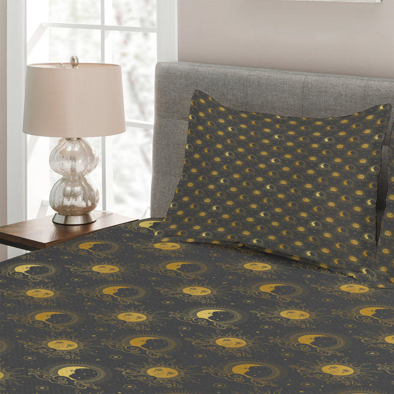 Polyester Coverlet, King Bedspread + 2 Shams
