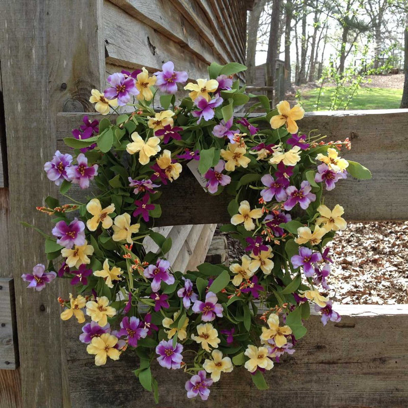 Faux Silk, Floral, Greenery, 24'' Wreath