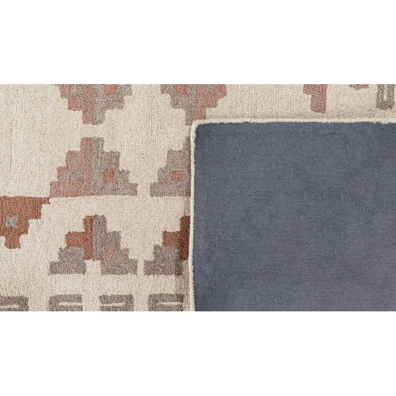 Elsey Hand Tufted Wool Southwestern Indoor Rug, Rectangle 7'9" x 9'9"