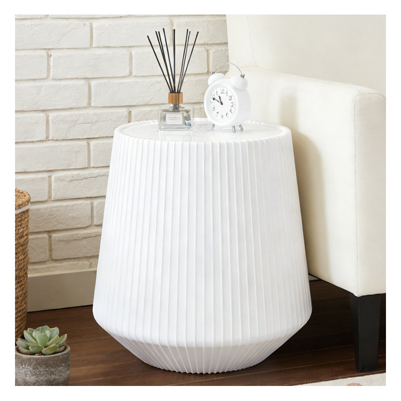 Table d'appoint, Blanc