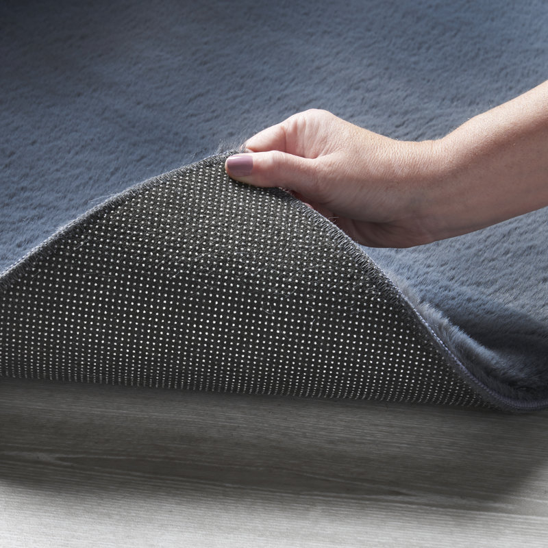 Rosenda Faux Fur Non-slip Bath Mat, Blue