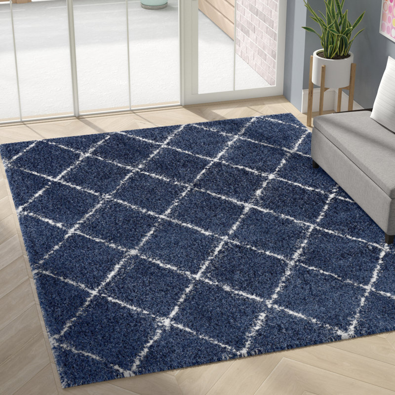 Tapis géométrique à poils longs bleu marine, Rectangle 7 pi 11 po x 10 pi 3 po