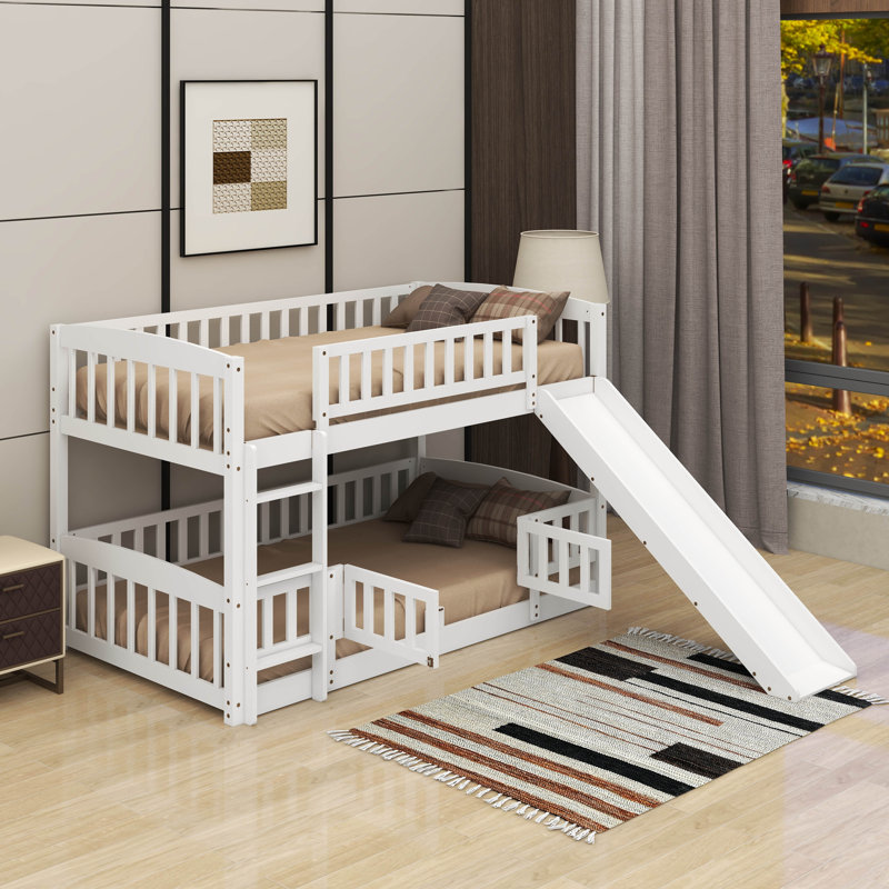 Twin Over Twin Bunk Bed With Fence, White