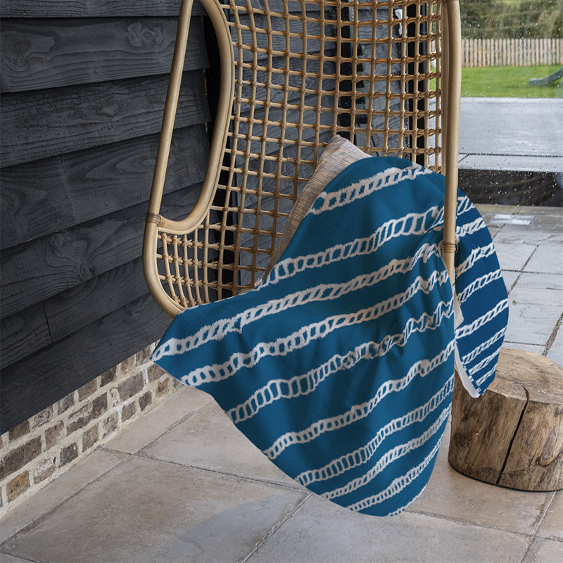 Robidoux Throw Blanket