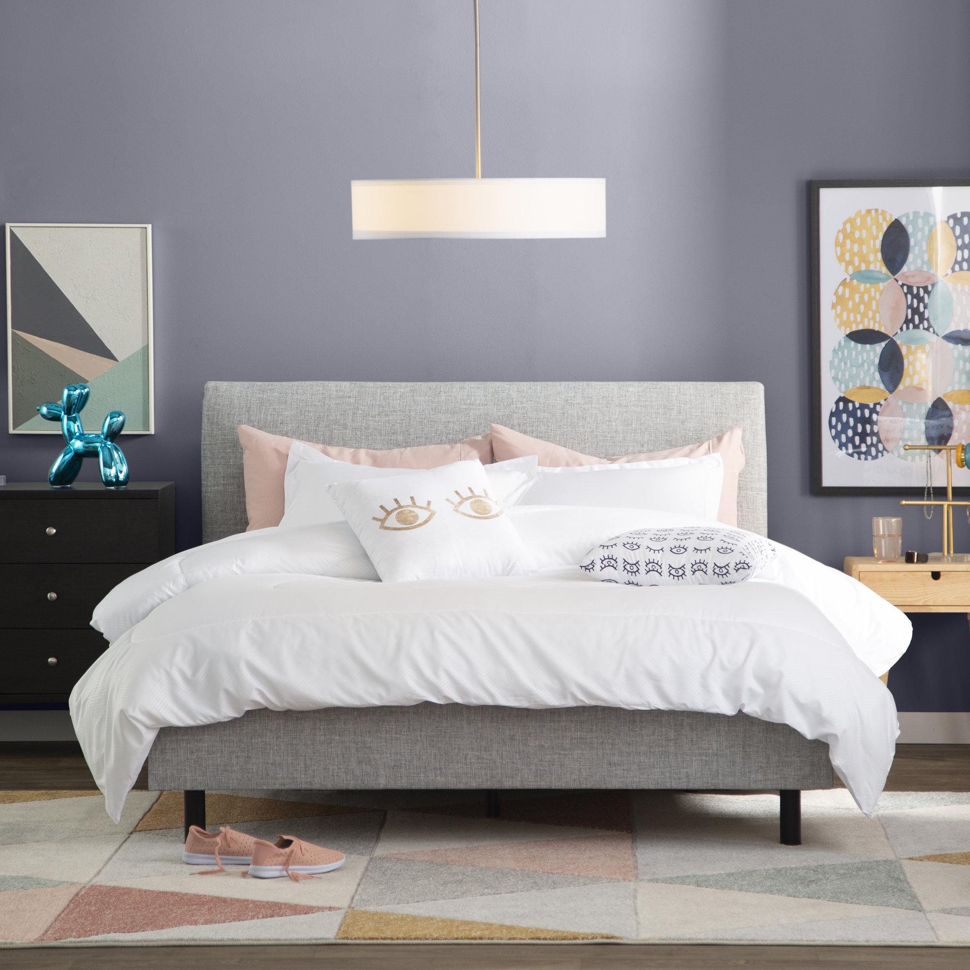 Eisley Upholstered Bed, King, Zuma Natural Textured Linen