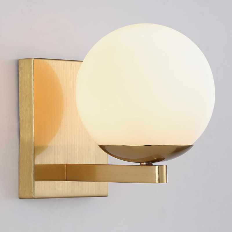 Applique murale moderne de style Mid-Century avec finition dorée et abat-jour en verre givré, luminaire mural en laiton pour la chambre à coucher, le salon, la salle de bain, le couloir et l'entrée