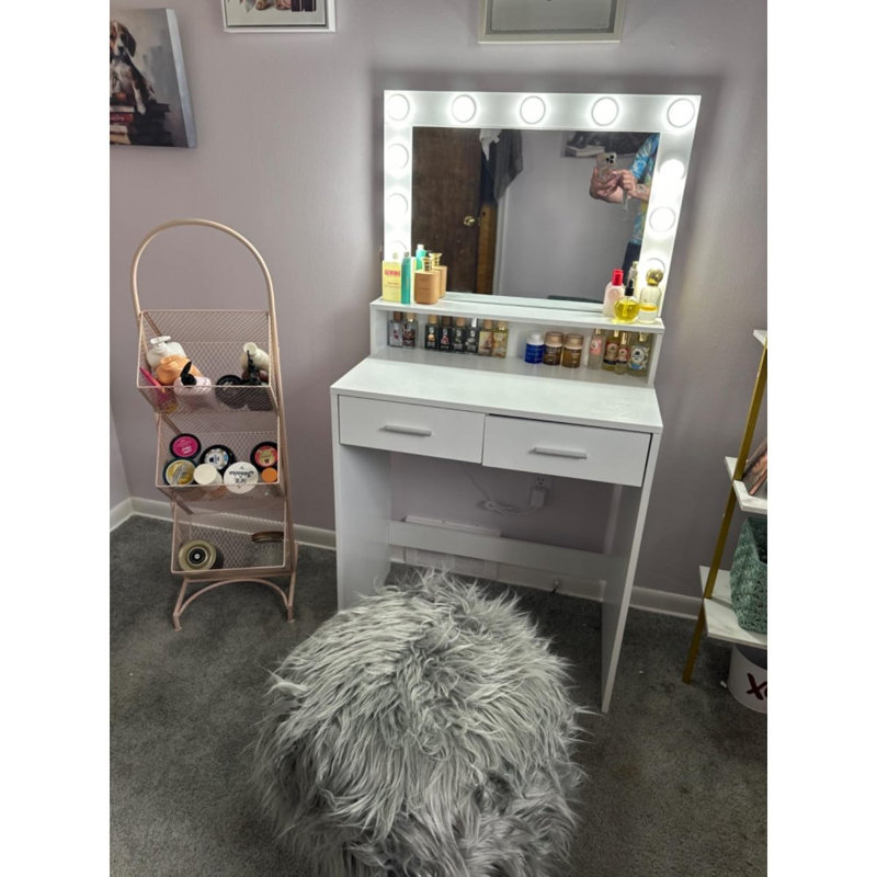 Bureau de coiffeuse avec miroir et lumières pour la chambre à coucher