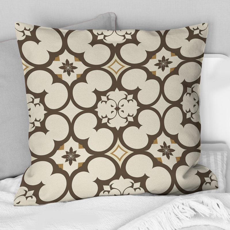 Coussin décoratif brun et beige quadrilobe III, H 16 po x l 16 po