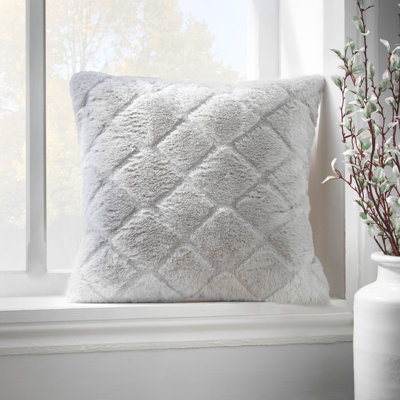Cosy Diamond Cushion with inner and Cover