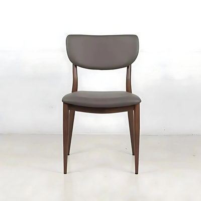 Chaise en cuir blanc