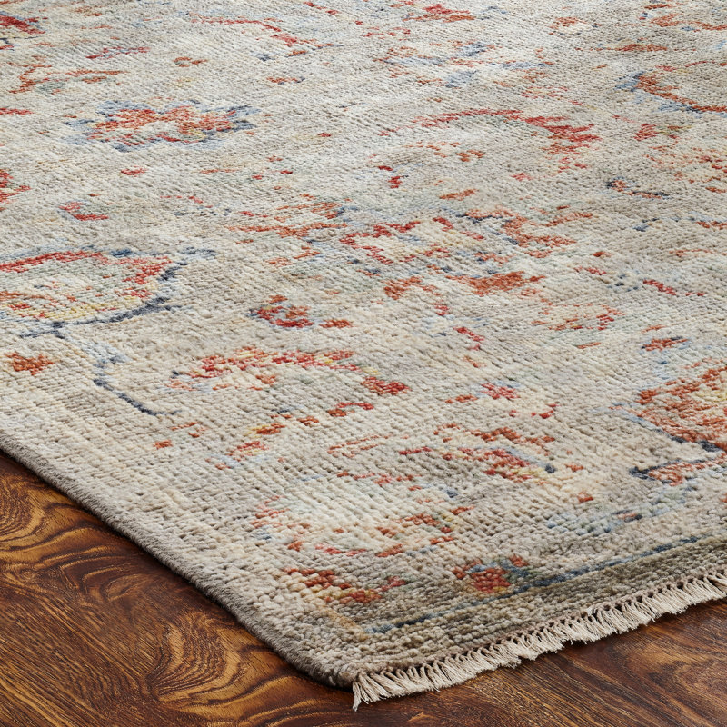 Kierian Handmade Wool Area Rug, Rectangle 6' x 9'