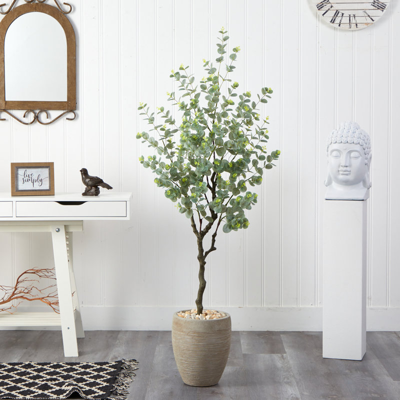 Eucalyptus artificiel en pot, Beige, H 60 po x l 20 po x P 18 po