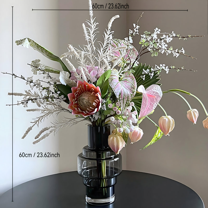 Ornements de fleurs simulées