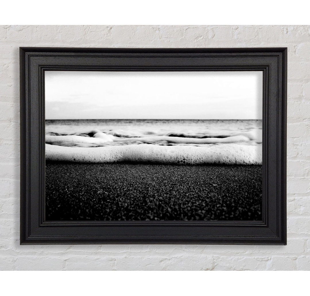 Gerahmtes Wandbild The Ebb Of The Ocean B N W