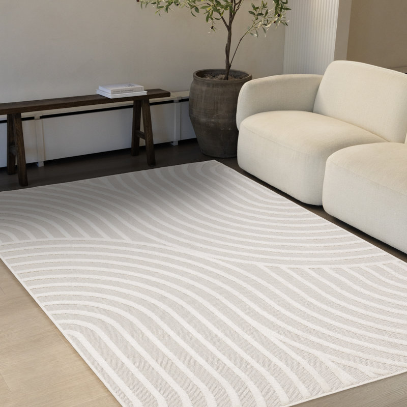 Geometric White Textured Curves Indoor Area Rug, 3'11" x 5'7"