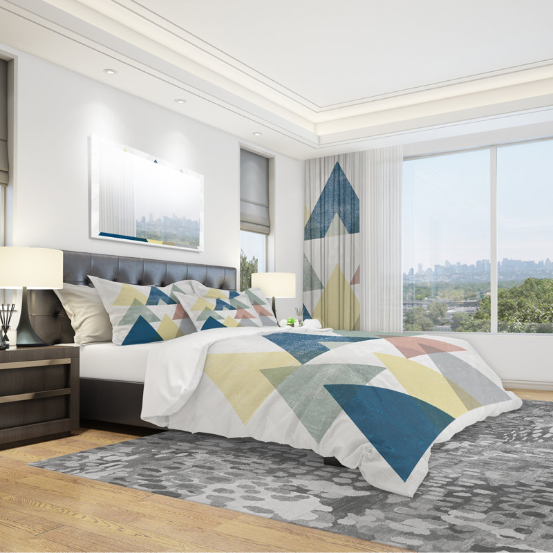 Polyester Geometric Shapes Duvet Cover, King Duvet Cover + 2 Shams