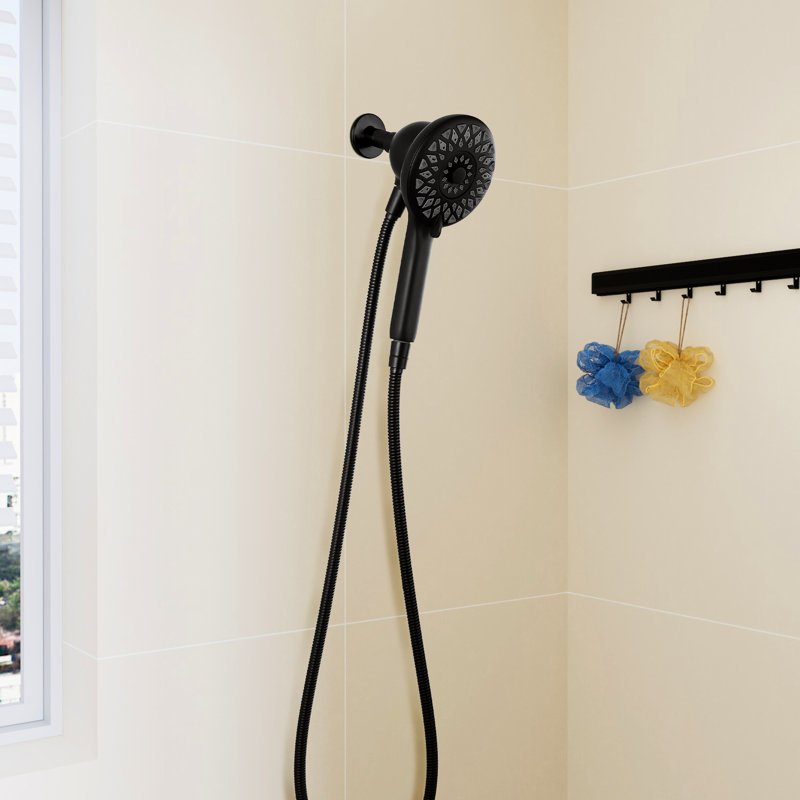 Pomme de douche à main avec débit élevé et 6 modes de jet, aspect noir mat, tuyau en acier inoxydable de 60 pouces, surface de 4,8 pour un jet d'eau puissant dans la douche en mode salle de bain, couleur, fixation magnétique sécurisée