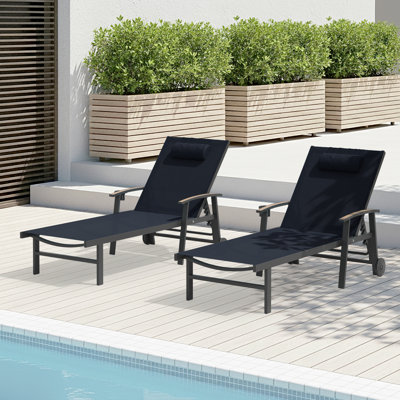 Ensemble de 2 chaises longues d'extérieur avec roulettes et accoudoirs