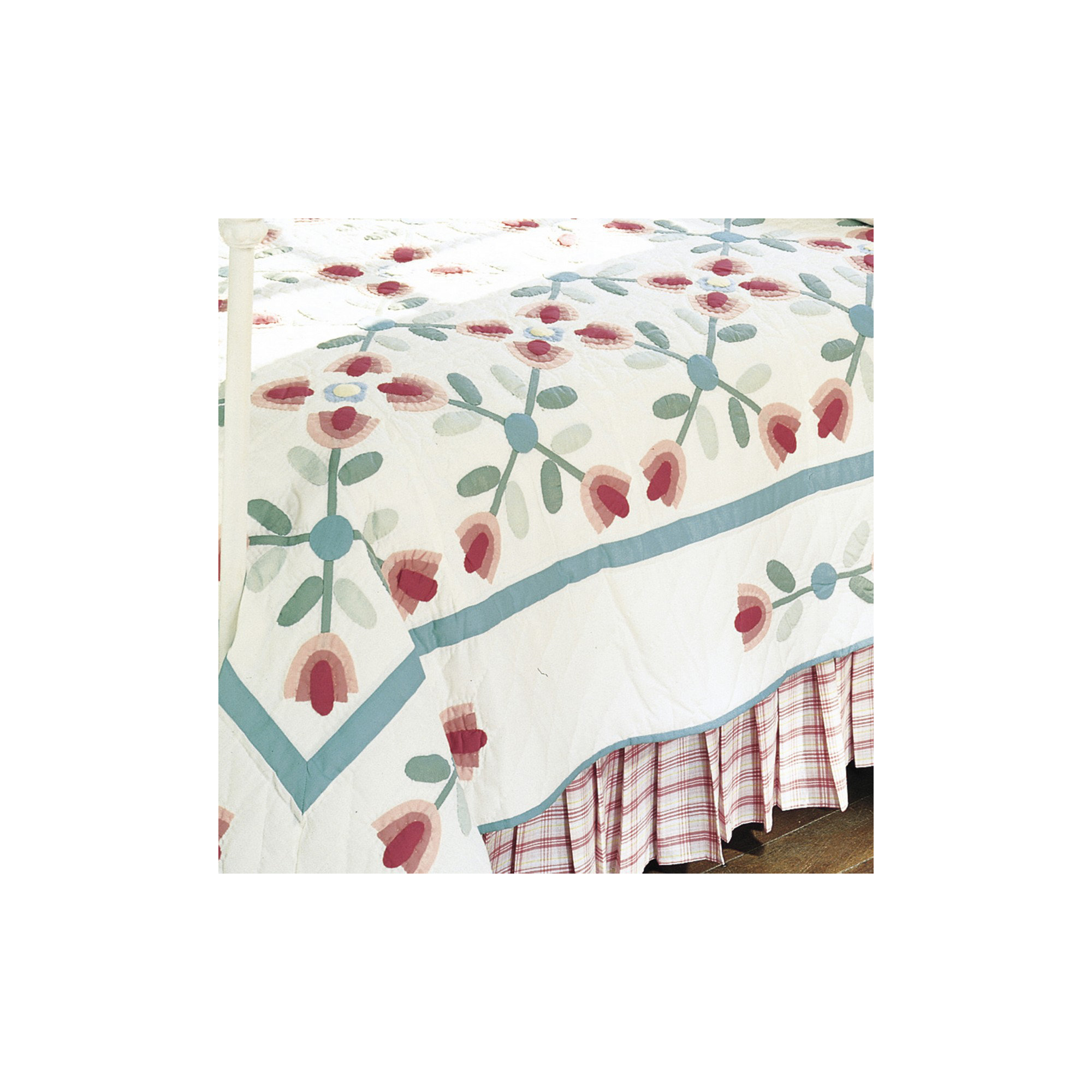Tulip Garden Blue/Pink/Ivory Cotton Reversible Quilt, King Quilt