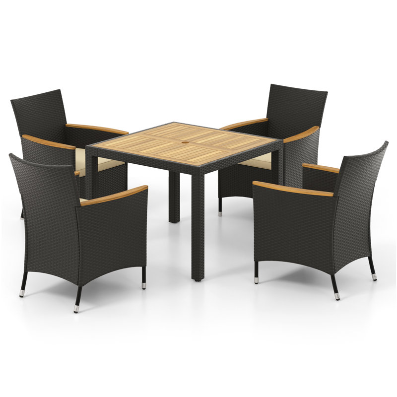 Ensemble repas extérieur pour restaurant L 36 po 4 personnes Nutting Square