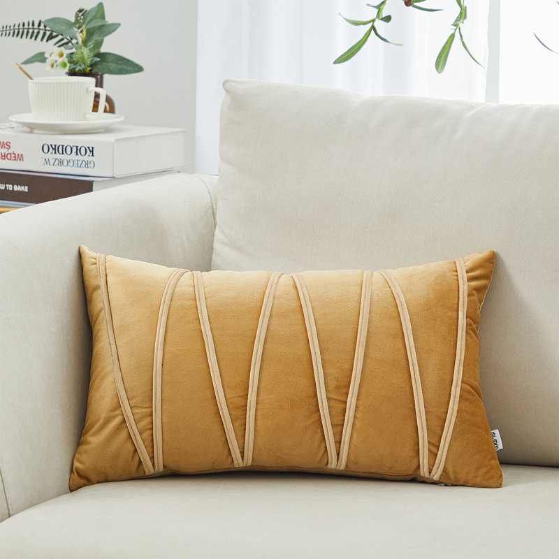 Coussin en velours à chevrons, Jaune